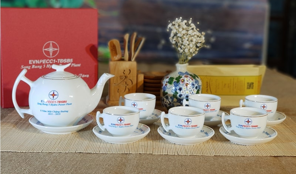 Bộ bình trà in logo thương hiệu tại Hồ Chí Minh