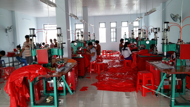 Sản xuất áo mưa doanh nghiệp Hồ Chí Minh