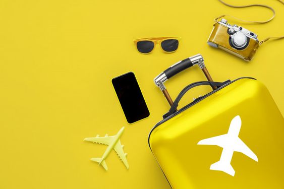 Sự quan trong của vali du lịch in logo đối vối chiến lược của doanh nghiệp