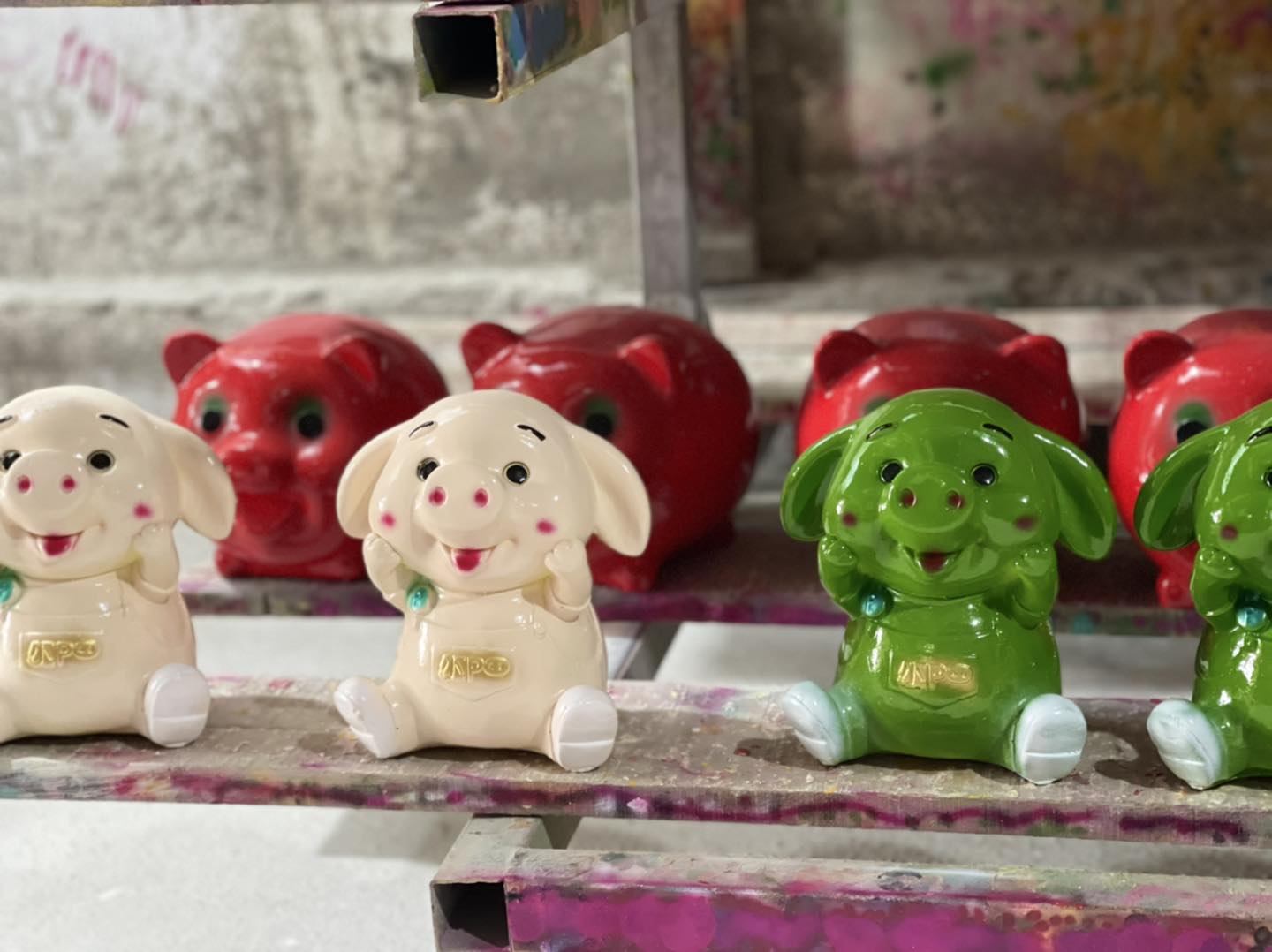 Xu hướng chọn heo đất in logo làm quà tặng của doanh nghiệp