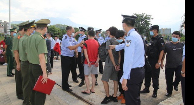 8 người Trung Quốc nhập cảnh trái phép ở Hồ Chí Minh
