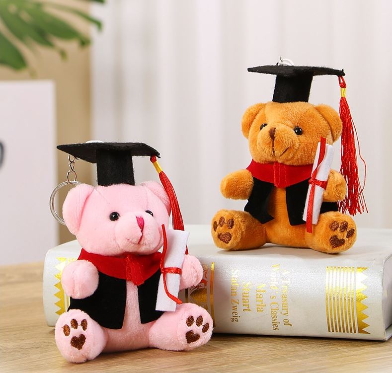 Móc khóa gấu bông tốt nghiệp 